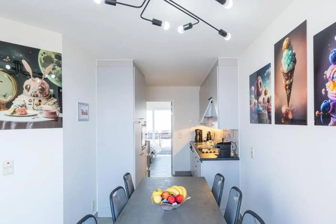 Fraval - Beachfront Apartment With Sea Views In Middelkerke 0*,  Belgio